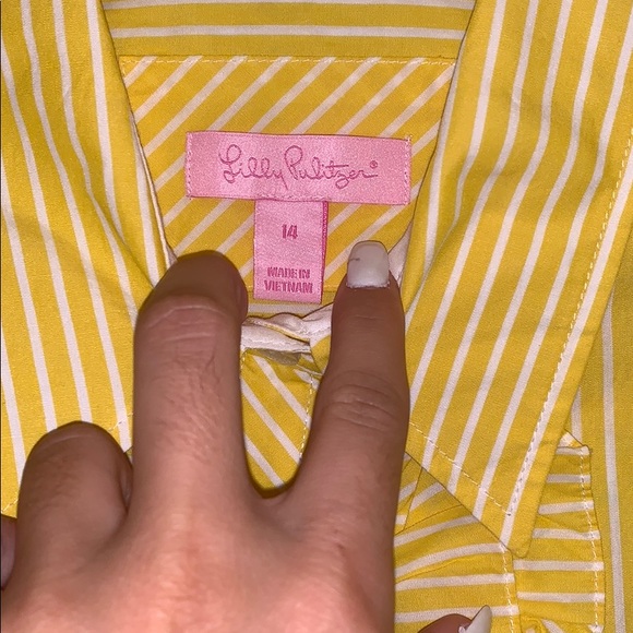 Lilly Pulitzer button down - Picture 2 of 3